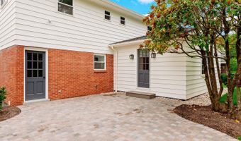 5604 Antoninus Dr, Cincinnati, OH 45238
