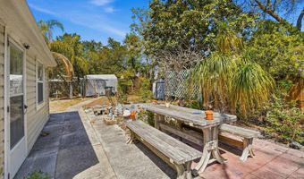 43 FORRESTAL Cir N, Atlantic Beach, FL 32233