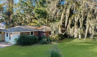 2608 Boyer St, Beaufort, SC 29902