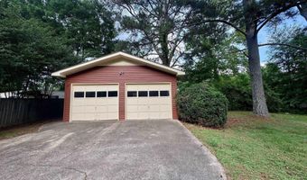509 Honeysuckle Ln, Albertville, AL 35950