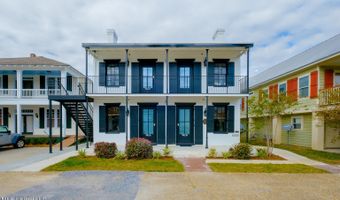 782 Water St, Biloxi, MS 39530