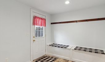 4125 W Harrison Rd, Alma, MI 48801