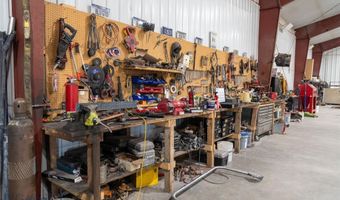 40 Big Timber Loop Rd, Big Timber, MT 59011