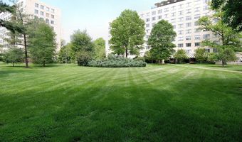 6631 WAKEFIELD Dr 319, Alexandria, VA 22307