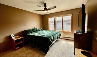 1810 Lakewood Ave, Albert Lea, MN 56007