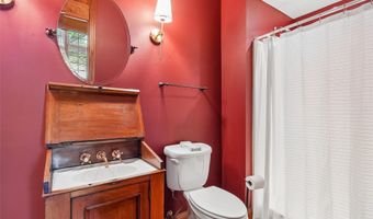 25173 Pin Oak Dr, Adel, IA 50003