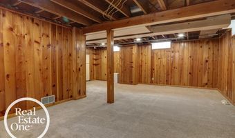 15560 Mclain Ave, Allen Park, MI 48101