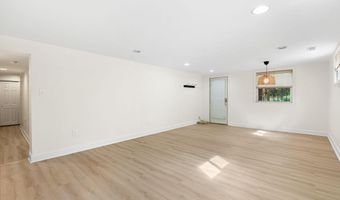 212 CRYSTAL LAKE Ave, Audubon, NJ 08106