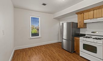 227 W GRAISBURY Ave, Audubon, NJ 08106