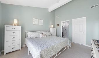 420 Eighth St 3N, Beach Haven, NJ 08008