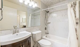 140 UWAPO Rd 18-203, Kihei, HI 96753