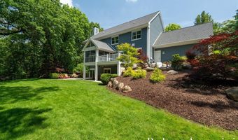 1977 EMERALD GLEN Ct, Ada, MI 49301