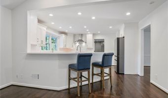 4555 Runnemede Rd NW, Atlanta, GA 30327