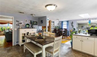 15 Freedom Dr, Cranston, RI 02920