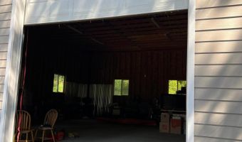 927 Bear Claw Rd, Clark Fork, ID 83811