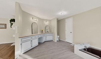 1110 Ranchero Rd, Bosque Farms, NM 87068