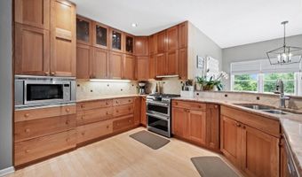 317 DETJEN Dr, Hockessin, DE 19707