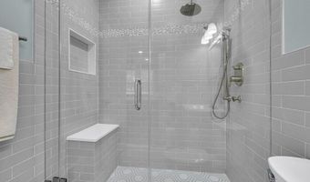 700 Halliard Ave, Beachwood, NJ 08722