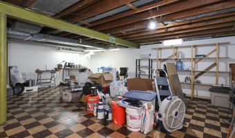524 N OUTAGAMIE Ct, Appleton, WI 54914