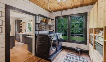 503 S First St, Benton, AR 72015