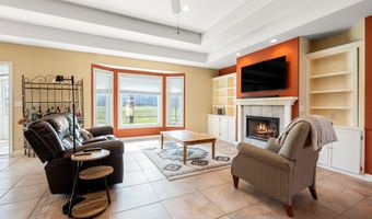 1815 Bent Tree Ct, Auburn, IN 46706