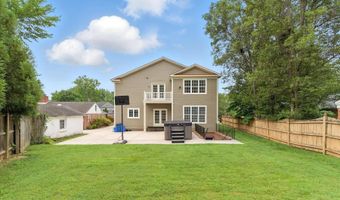 6005 ROOSEVELT St, Bethesda, MD 20817