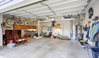 5717 Yukon Charlie Loop, Anchorage, AK 99502