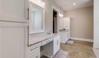 15240 Karen Rd, Biloxi, MS 39532