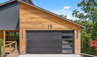 19 Fountainhall Ln, Bella Vista, AR 72715
