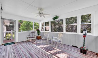 25 Baldwin Dr, Bristol, CT 06010