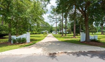 335 Main St, Barwick, GA 31720