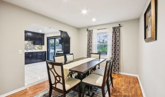 941 W Army Trail Blvd, Addison, IL 60101
