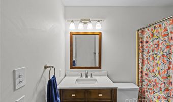 2418 Ainsdale Rd, Charlotte, NC 28226