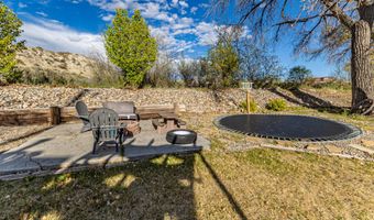 908 MOUNTAIN VIEW Dr, Aztec, NM 87410