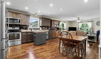 126 E Church St, Amanda, OH 43102