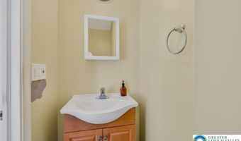 2831 W Columbia St, Allentown, PA 18104