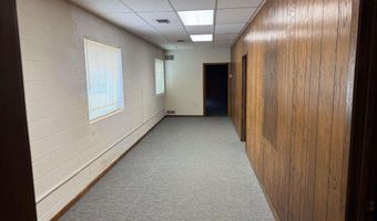 111 N Hall St, Algona, IA 50511