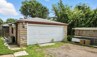 42517 N Poplar St, Antioch, IL 60002