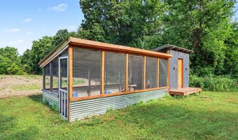 172 26th St, Allegan, MI 49010