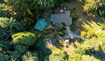 2099 Fickle Hill Rd, Arcata, CA 95521