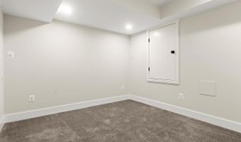 626 S EATON St, Baltimore, MD 21224