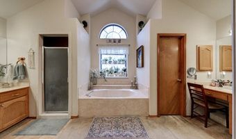 172 Home Pl, Adkins, TX 78101