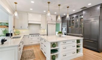 180 Ten Rod Rd, North Kingstown, RI 02852