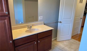 500 Mendon Rd 2G, Cumberland, RI 02864