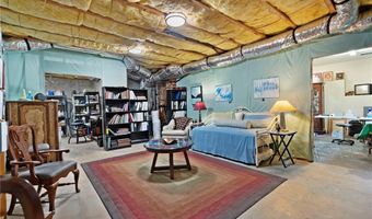 648 York View Dr, Auburn, GA 30011