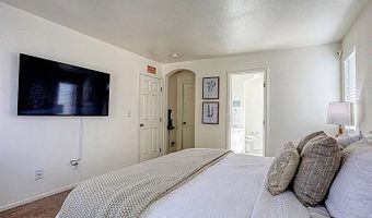 6080 Saint Petersburg Dr, Las Vegas, NV 89142