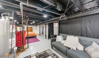 65 Harrison St, Belleville, NJ 07109