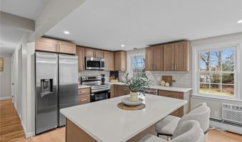 45 Valley View Dr, Cumberland, RI 02864