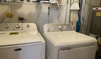 2043 Peach Tree Ln, Algonquin, IL 60102