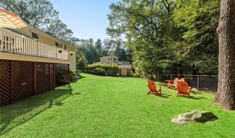 505 Cedar Ave, East Greenwich, RI 02818